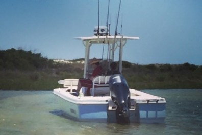White 22 foot center console boat